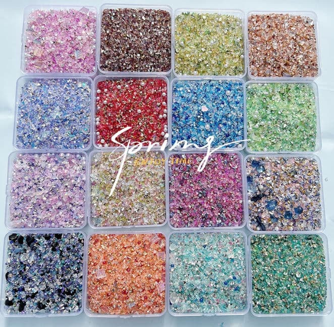 علبه كسار زجاجي لتزين